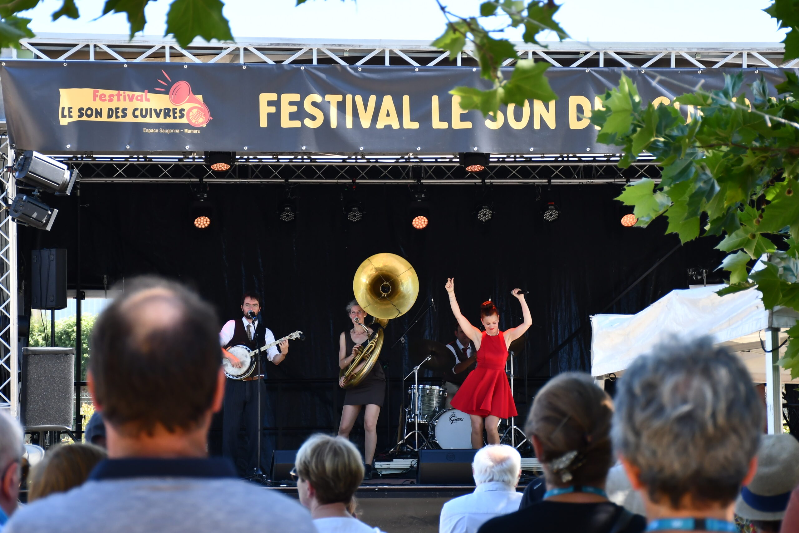 The Sassy Swingers (2)